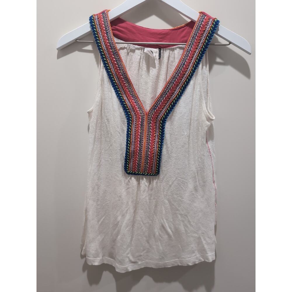 Akemi + Kin Anthropologie Sleeveless Top Floral Embroidered Boho White Tank S
